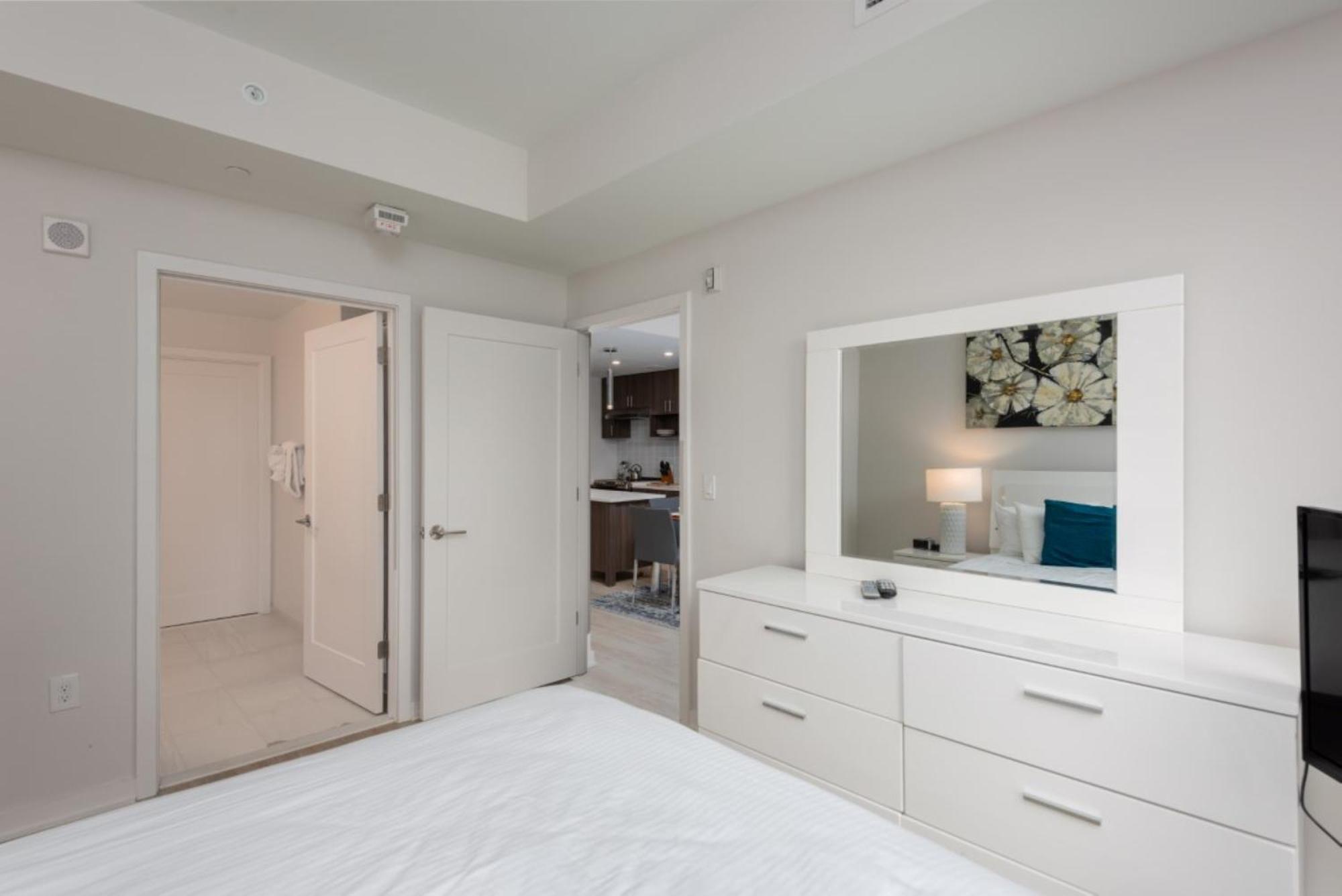 Global Luxury Suites Crystal City Arlington Habitación foto
