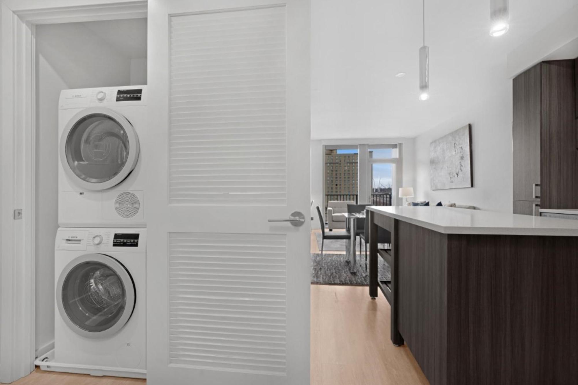 Global Luxury Suites Crystal City Arlington Habitación foto